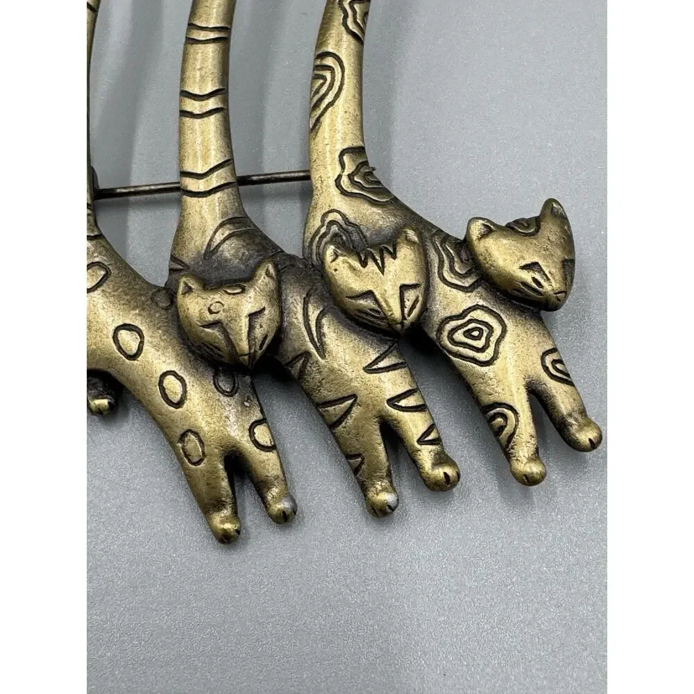 Vintage JJ Jonette Jewelry 3 Cats‎ Trio W/ Long Tails Aztec Design Brooch READ